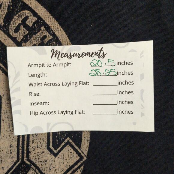 AC DC High Voltage Tee - Size L - EUC - Picture 5 of 5